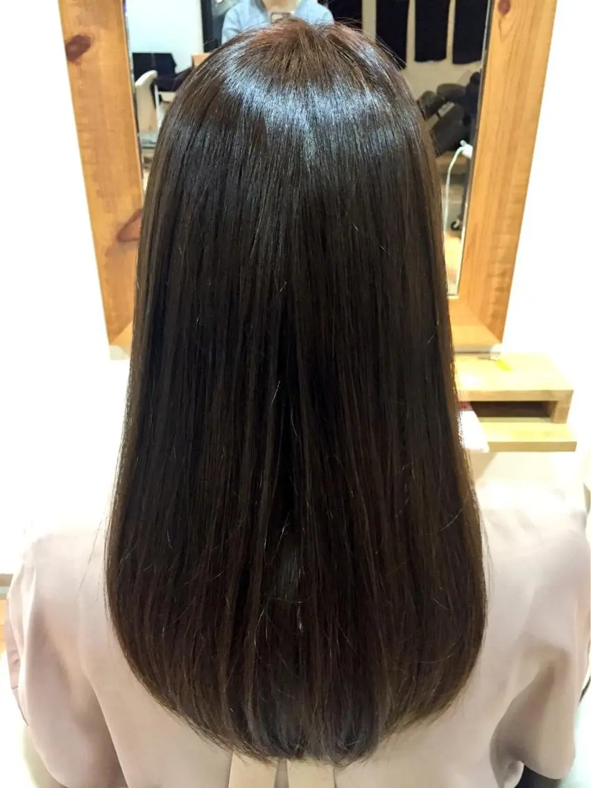 セミロング カラー アッシュ 杉本 らなのヘアスタイル