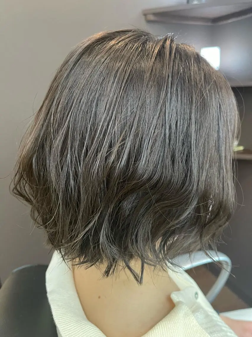 ショート ヘアアレンジ アッシュ ボブ 髪質改善/カラー 🖤🤍川島のヘアスタイル
