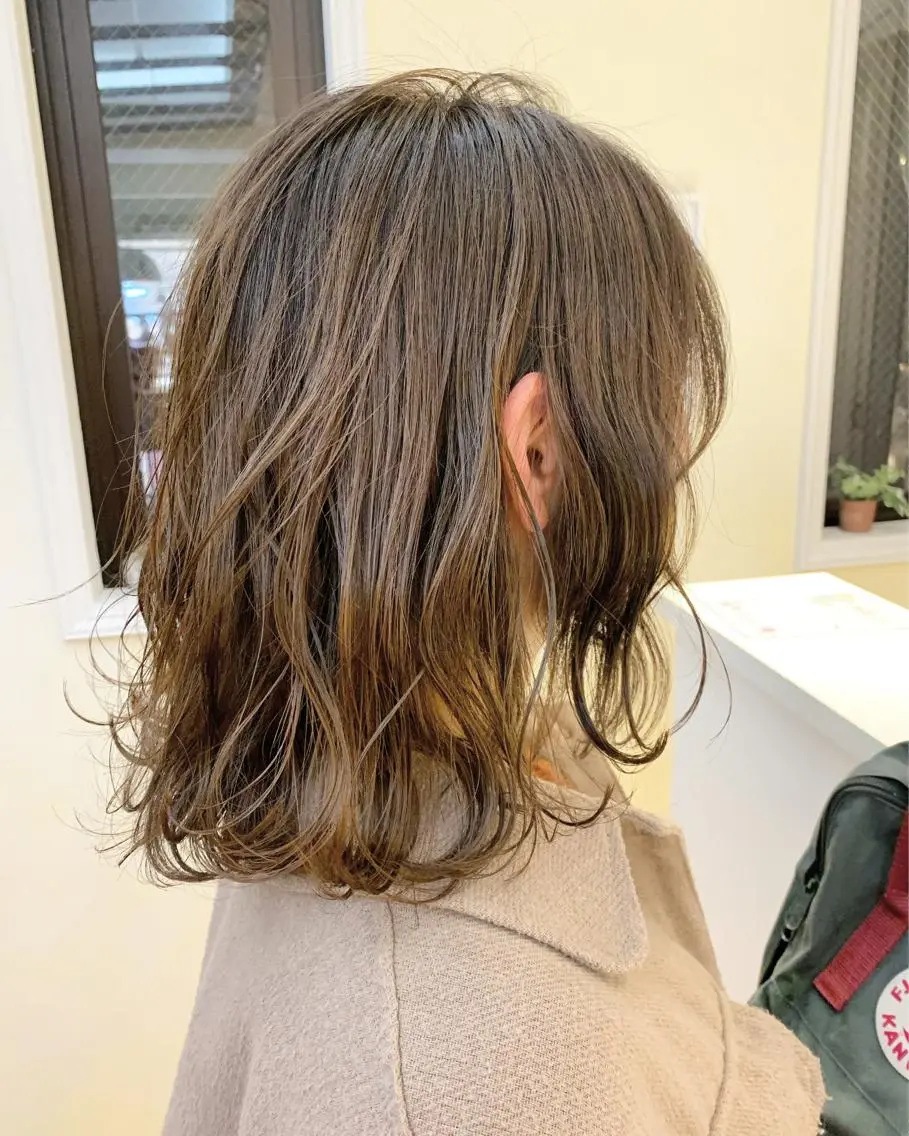 ミディアム カラー ヘアアレンジ グレージュ ラベンダーカラー ラベンダーグレージュ ラベンダーグレー ✨艶髪✨透明感✨ 山内大樹のヘアスタイル