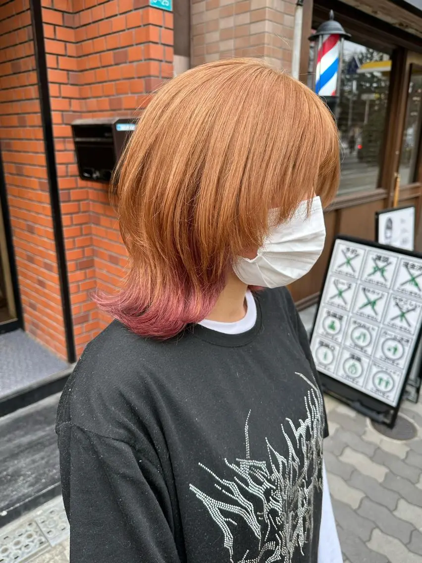 ミディアム カラー ベージュカラー ミルクティーベージュ ピンクカラー 艶髪レイヤー上田 紗也🇰🇷💗のヘアスタイル