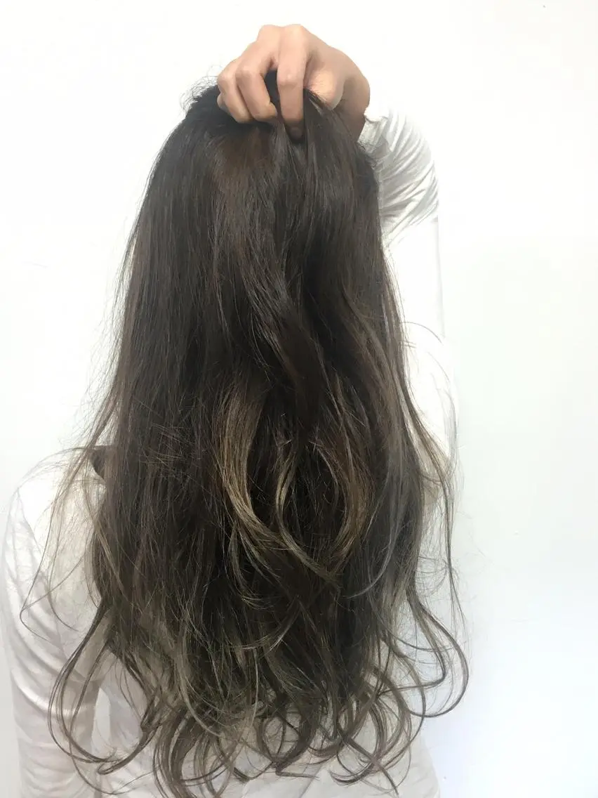 ロング カラー サロン ド ソワのヘアスタイル