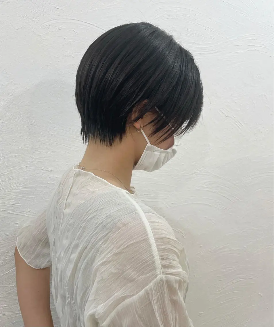ショート 河野 満月のヘアスタイル