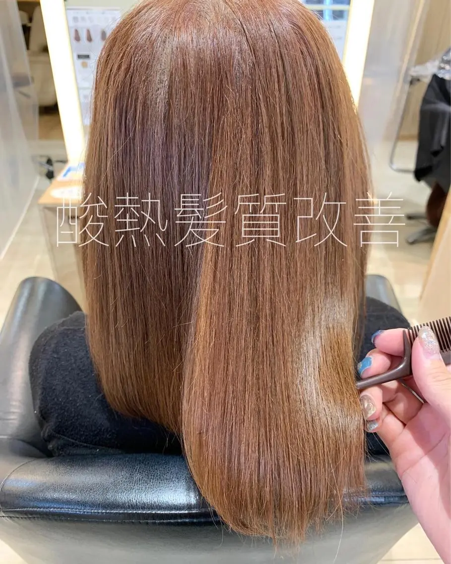 ミディアム トリートメント 透明感カラー 金村真子のヘアスタイル