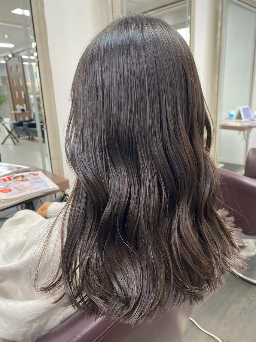 ロング カット 月野涼風 /レイヤーカットのヘアスタイル