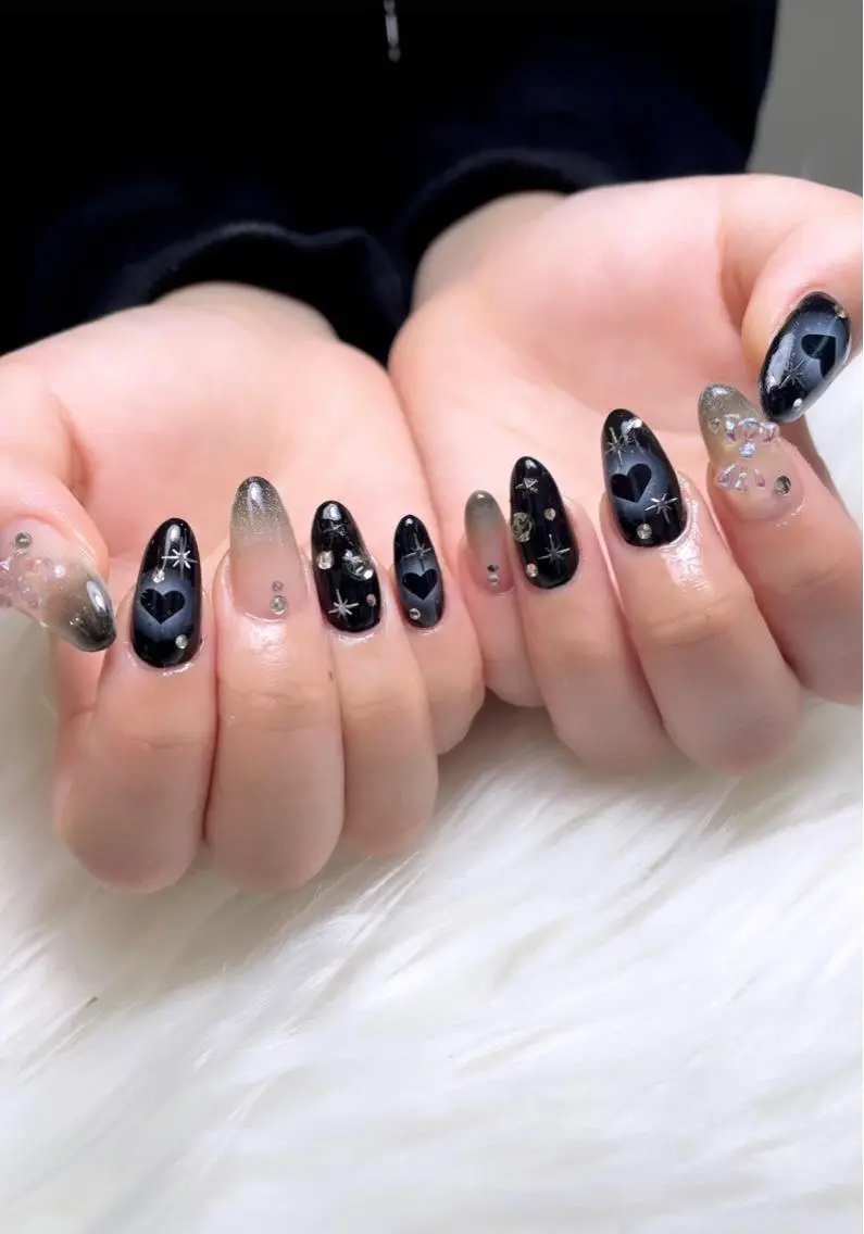 ロング ネイル BELLUNA Mizuki❤︎のネイルデザイン