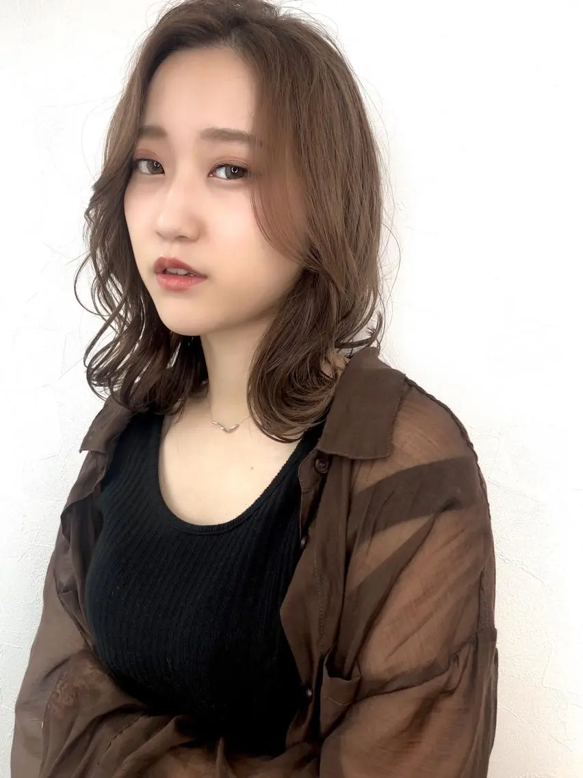 ミディアム カラー パーマ ヘアアレンジ 【似合うが見つかる】 Hanaのヘアスタイル