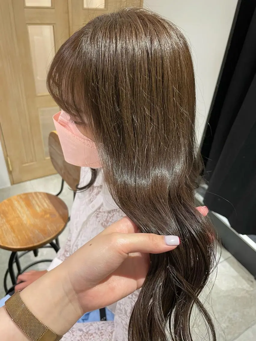 ロング カラー ヘアカラー トリートメント newi梅田🫧韓国 ヘア🫧sakiのヘアスタイル
