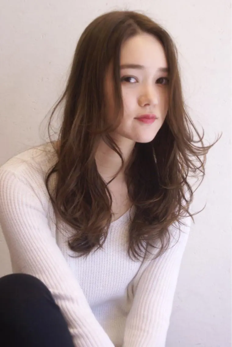 ロング カラー ベージュカラー ハイライトカラー ハイライト みうら ミウラのヘアスタイル