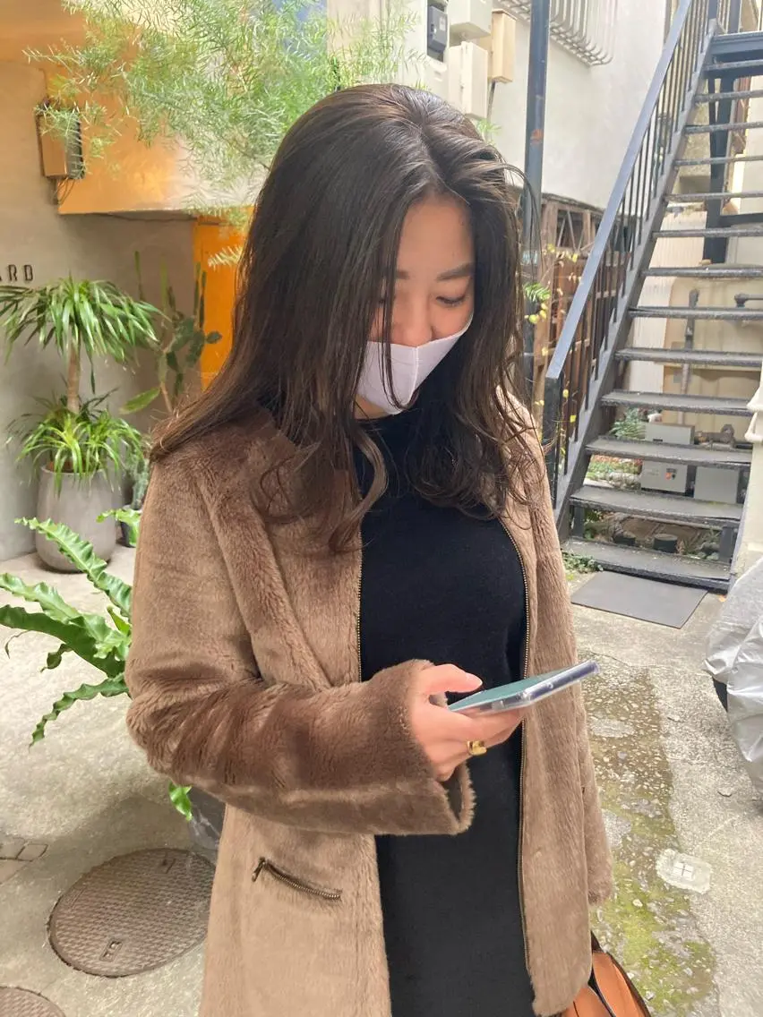セミロング ヘアカラー トリートメント 金田 夏野のヘアスタイル