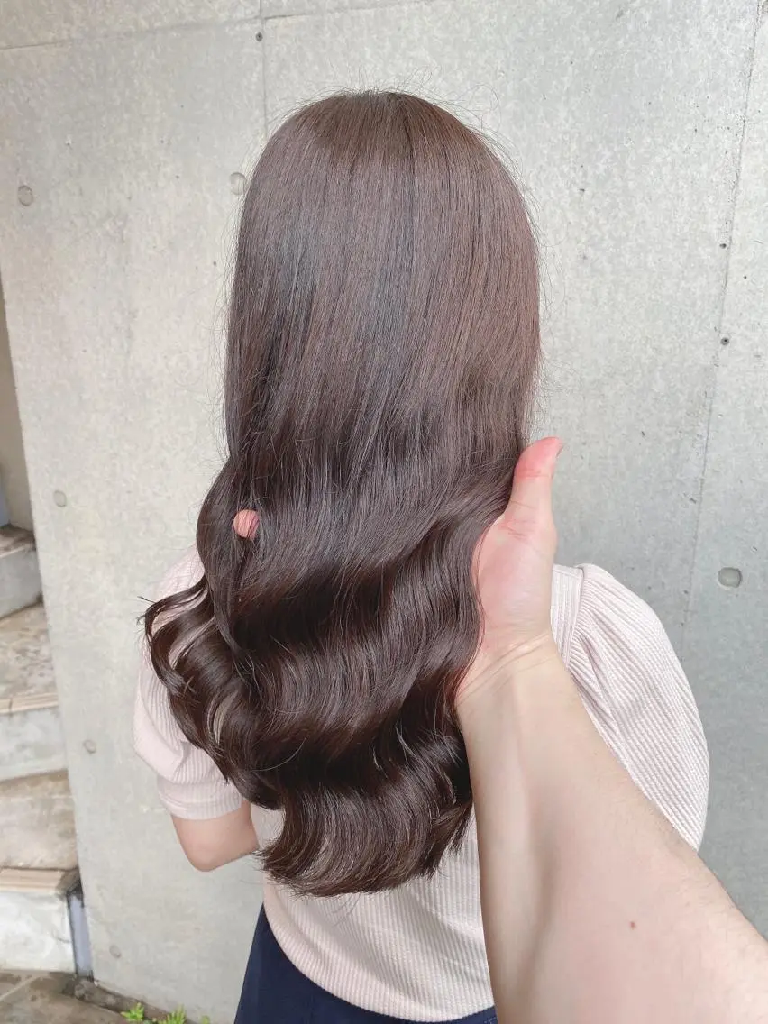 ロング カラー ブリーチ ケアブリーチ ダブルカラー グラデーションカラー ハイライトカラー カット ヘアカラー トリートメント ブリーチなし✨艶髪 カラー𓃲YAGIのヘアスタイル