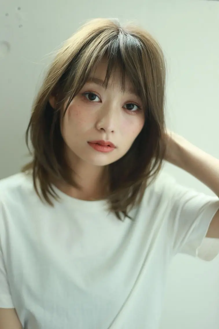 ミディアム ミディアムレイヤー レイヤーカット カット トリートメント 黄金比の似合わせ /吉祥寺 /kokiのヘアスタイル