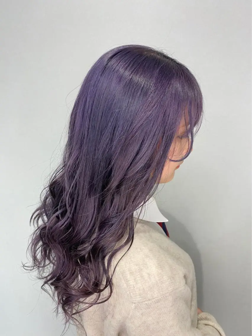 ロング カラー ブリーチ ラベンダーカラー 久保田 茜のヘアスタイル