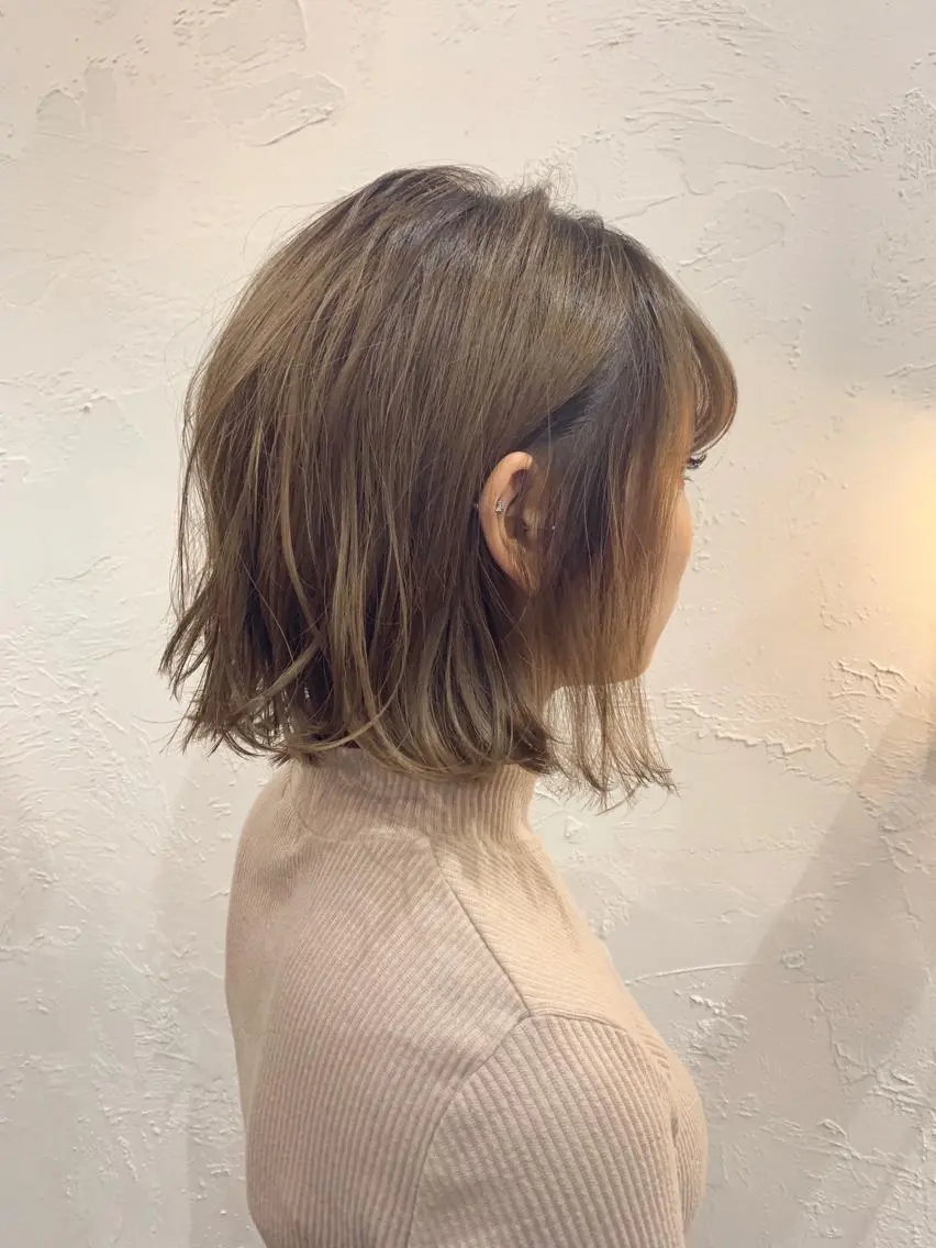 ショート ヘアカラー HANA by RIZのヘアスタイル