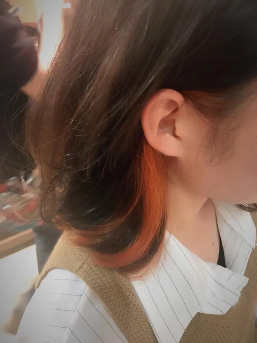 ミディアム カラー インナーカラー オレンジ ヘアカラー トリートメント 松村 崇弘のヘアスタイル
