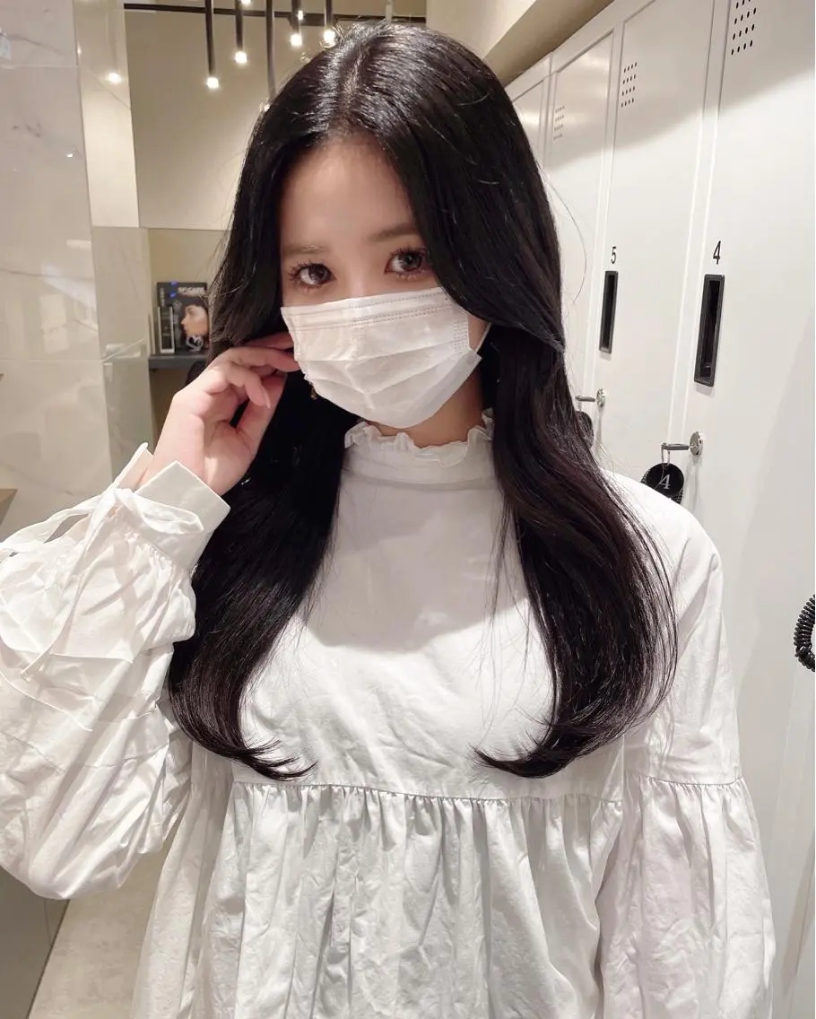 セミロング 韓国風ヘア 石山 洸平のヘアスタイル