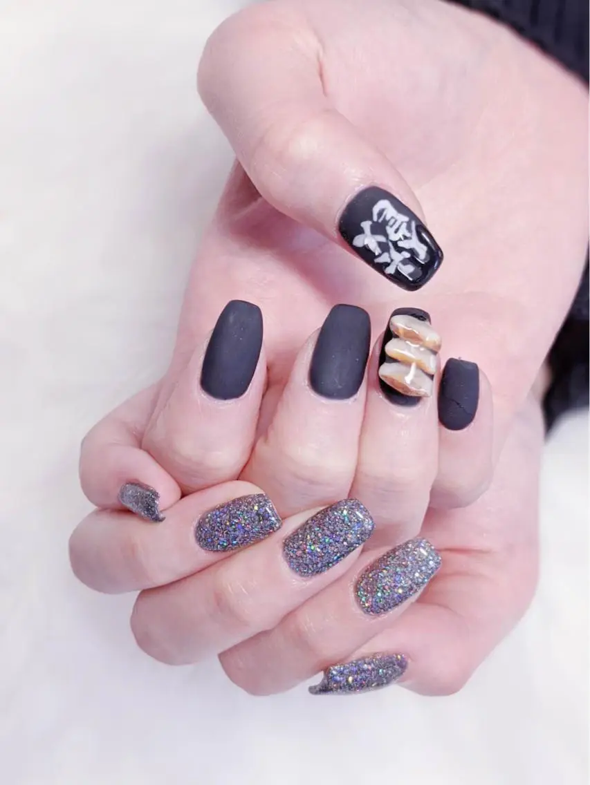 ネイル ハンドネイル MoonNail ユリ🌸のネイルデザイン