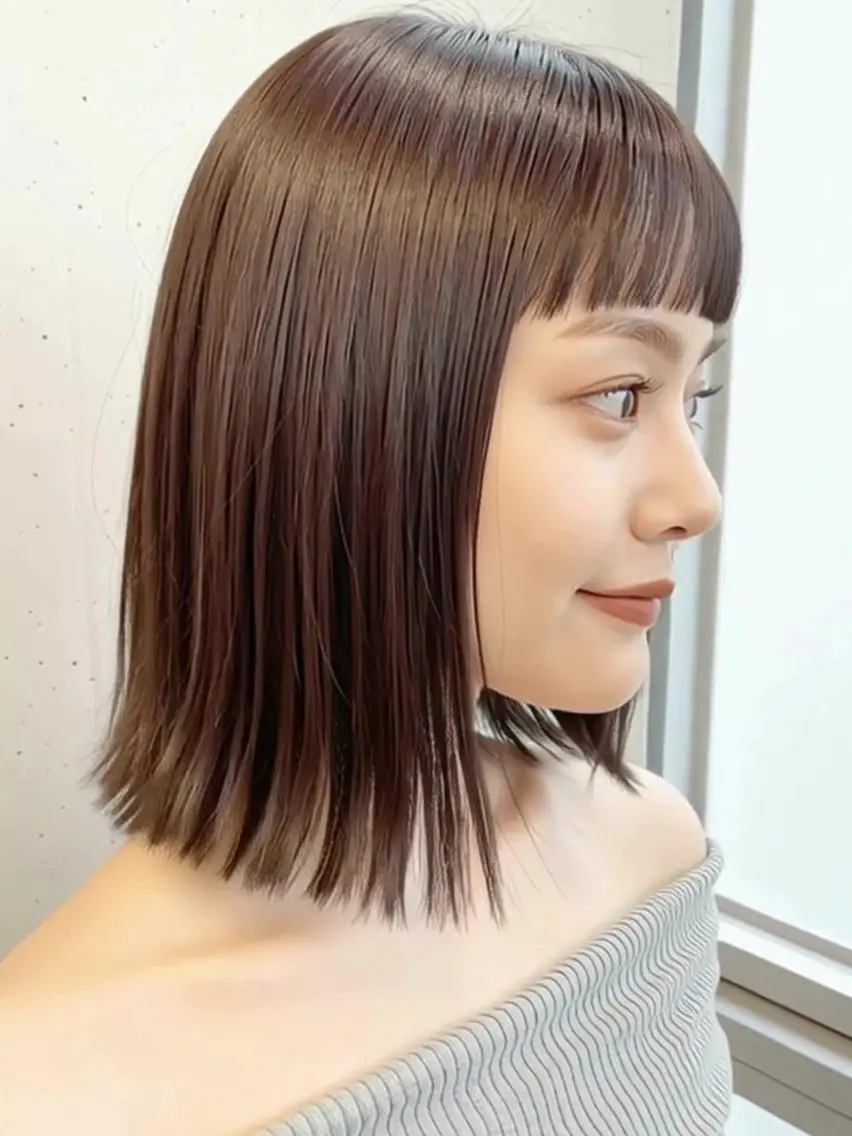 ミディアム カット 縮毛矯正 トリートメント ヘッドスパ 庭木 華瑠のヘアスタイル