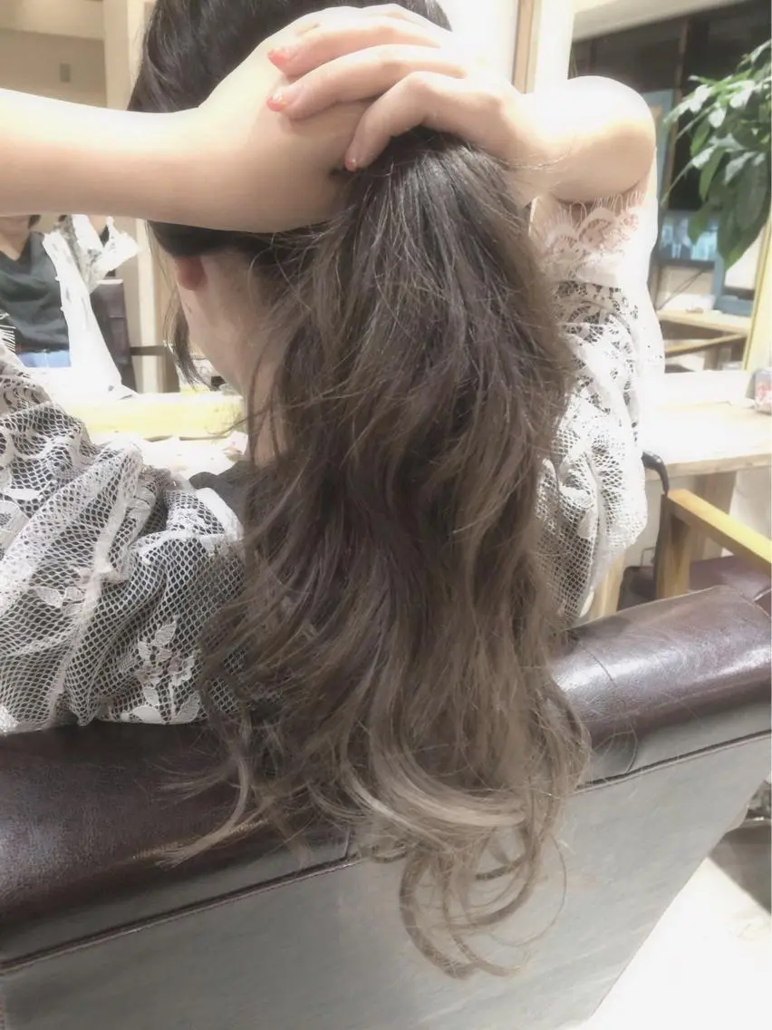 ミディアム セミロング ロング カラー ブリーチ 縮毛矯正/美髪 髪質改善/石田幸輔のヘアスタイル