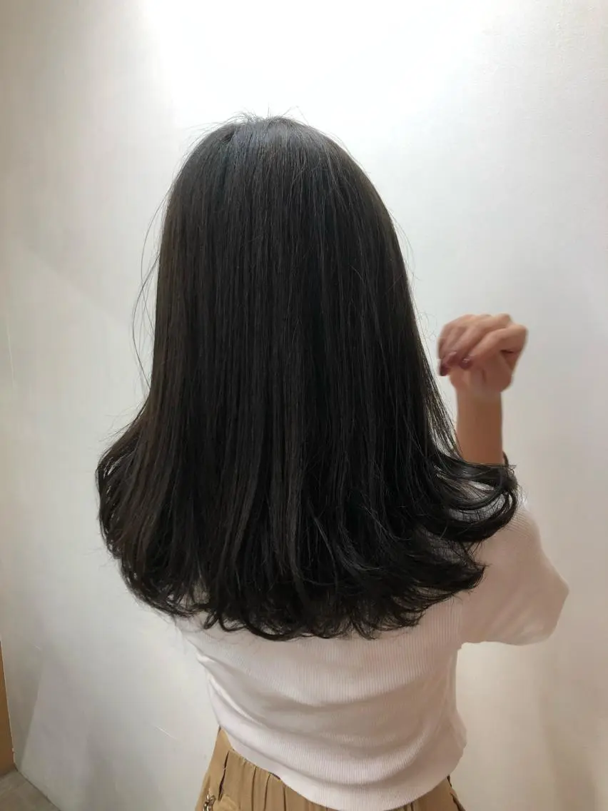 セミロング カラー 透明感カラー/ イルミナカラーヒロキのヘアスタイル