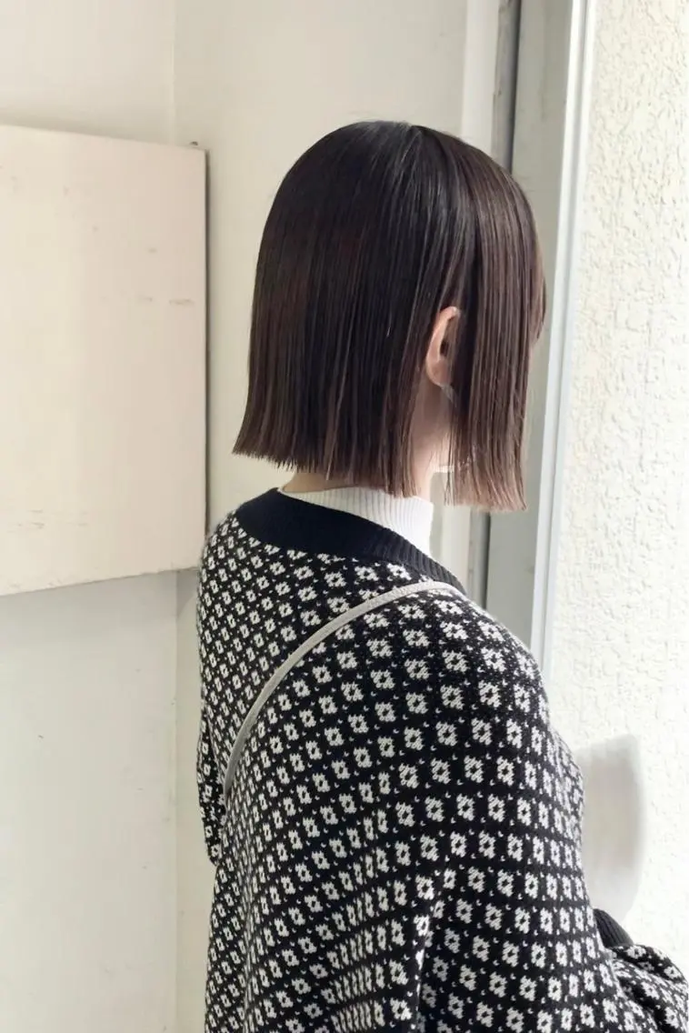 ショート カラー パーマ ヘアアレンジ メンズ キッズ ネイル マツエク・マツパ アイブロウ 切りっぱなしボブ メンズブリーチ メンズハイトーン メンズインナーカラー メンズ韓国風 ヘアカラー 🦕ウルフカット 🦕akihoのヘアスタイル
