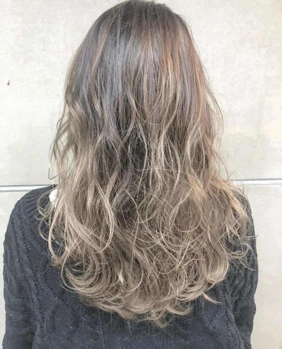 ミディアム カラー 北間 寛哉のヘアスタイル
