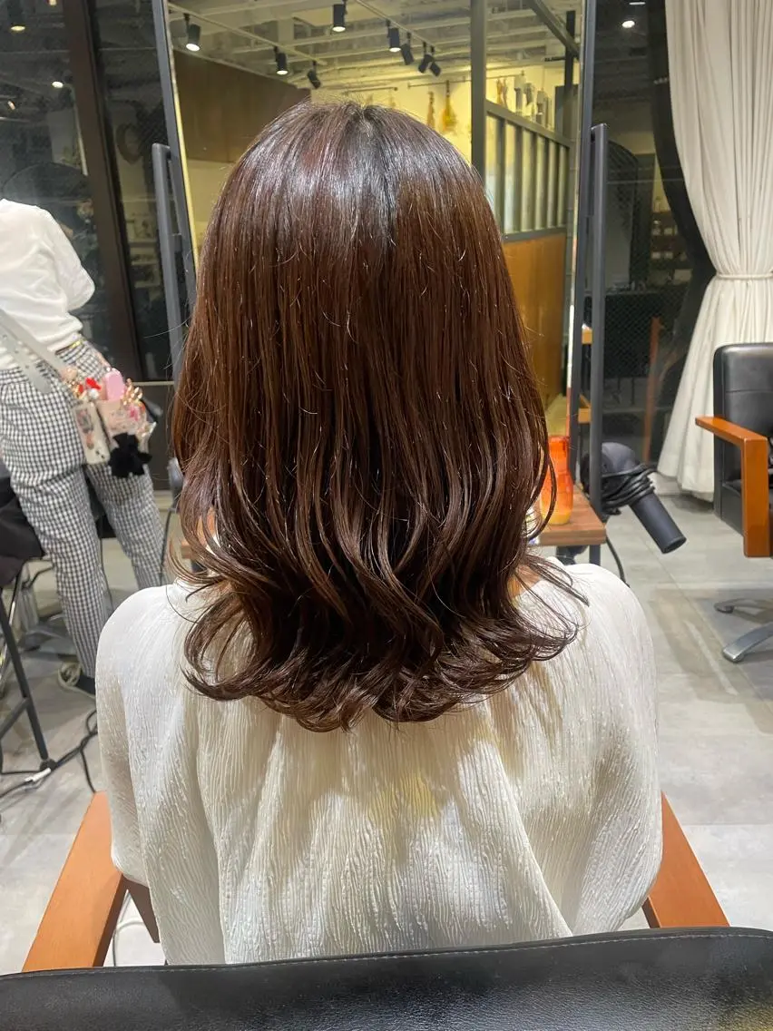 ミディアム ヘアカラー トリートメント ヘアセット すずね♡ トータルビューティーのヘアスタイル
