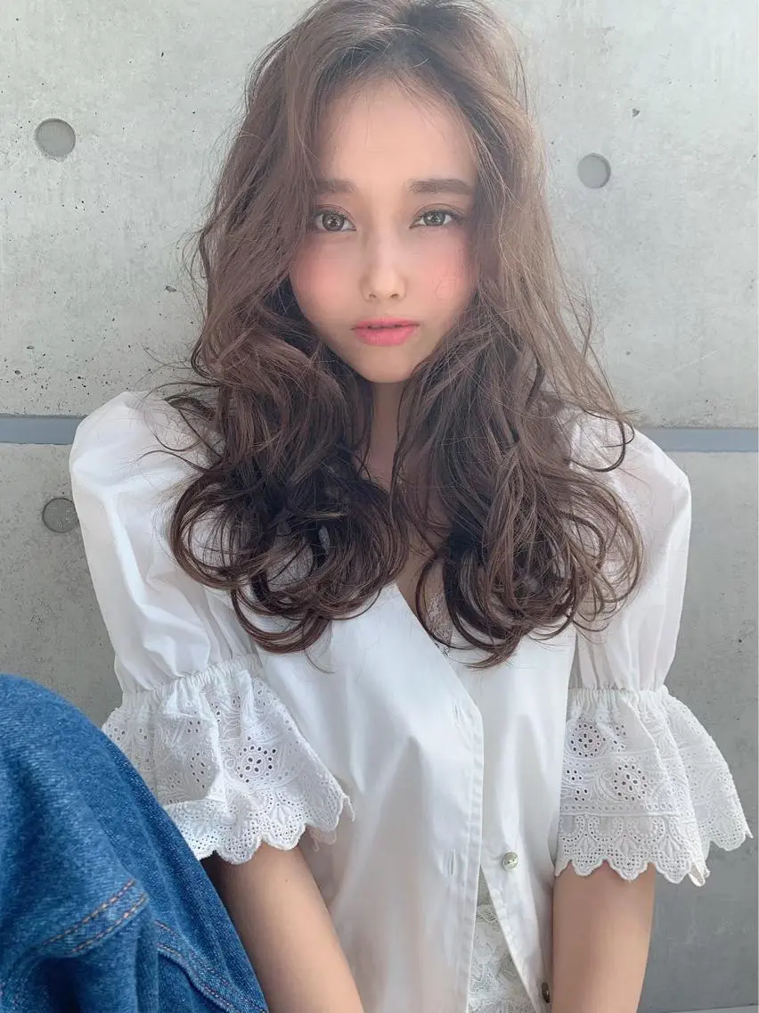 ロング カラー ヘアアレンジ 🩰透明感カラー♡ UTA🩰のヘアスタイル