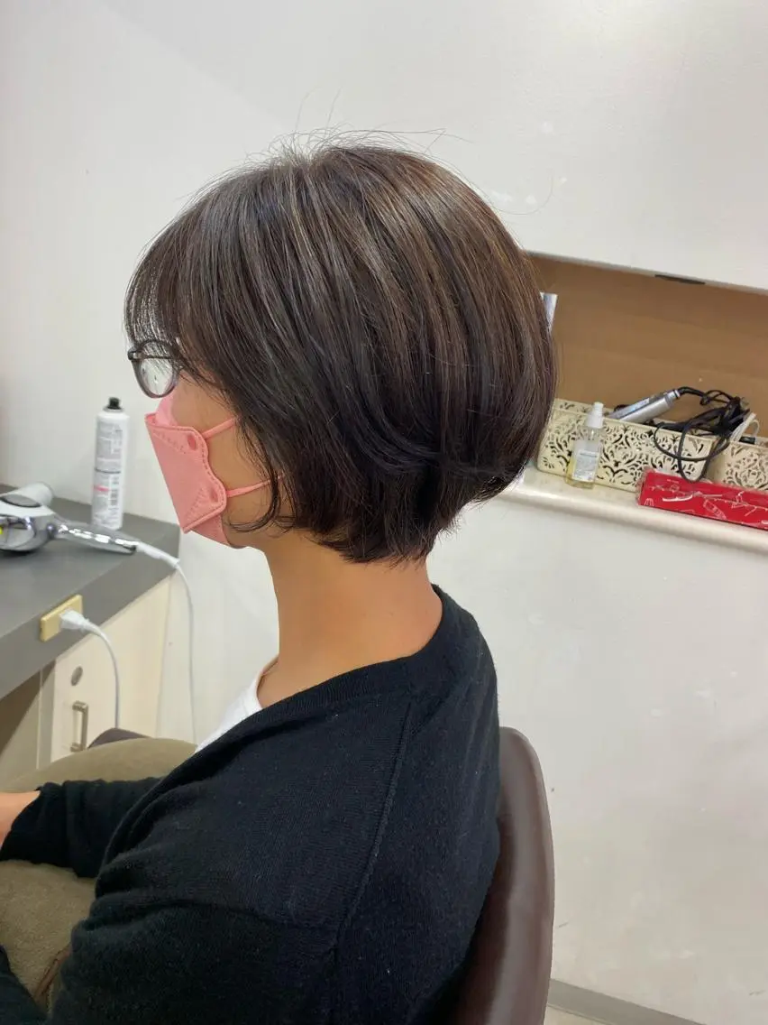 ショート カット ブリーチカラー🫧 森　凪沙のヘアスタイル