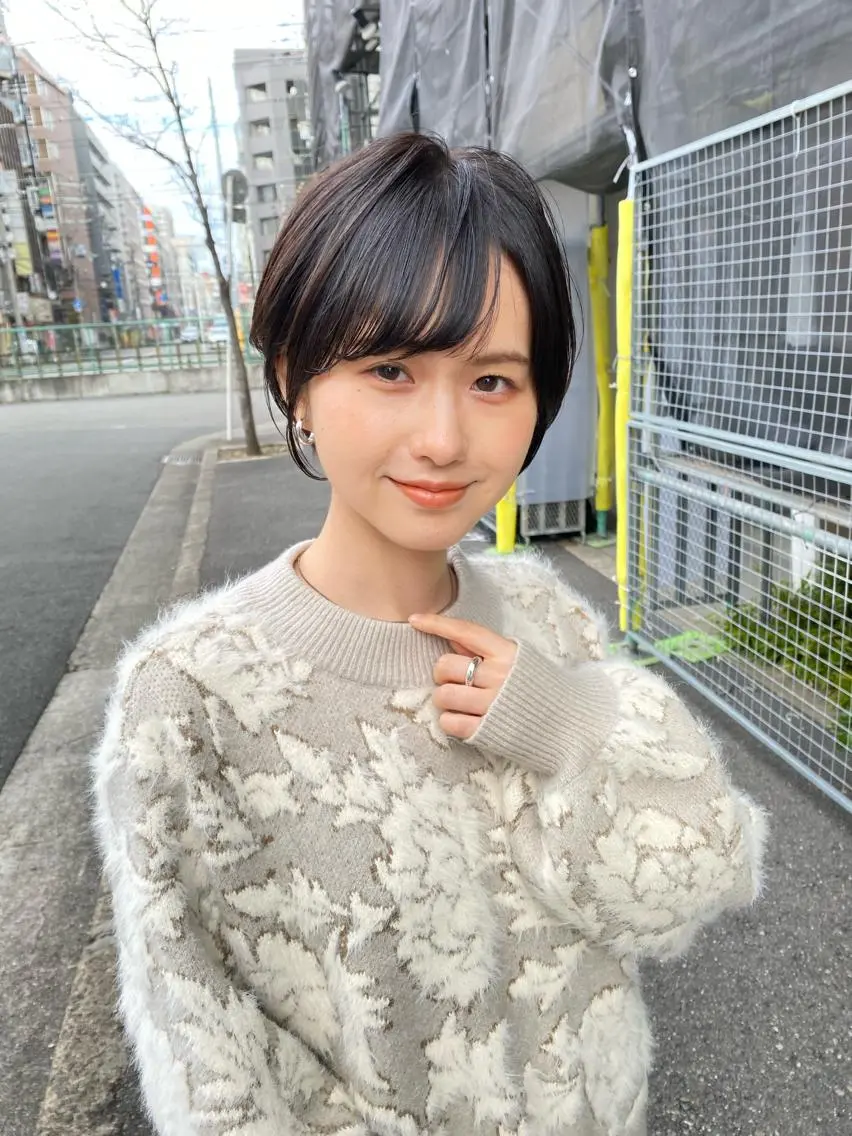 ショート カラー ブリーチ ケアブリーチ ダブルカラー ハイライトカラー イルミナカラー 中北篤志 ショートボブのヘアスタイル