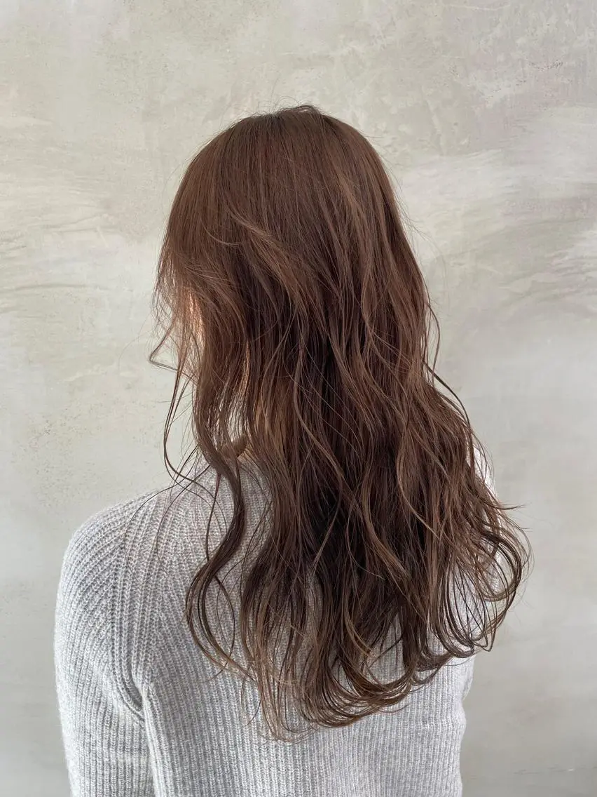 ロング カラー ベージュカラー カット ヘアカラー トリートメント 🫧透明感カラー🫧 OIKAWAのヘアスタイル