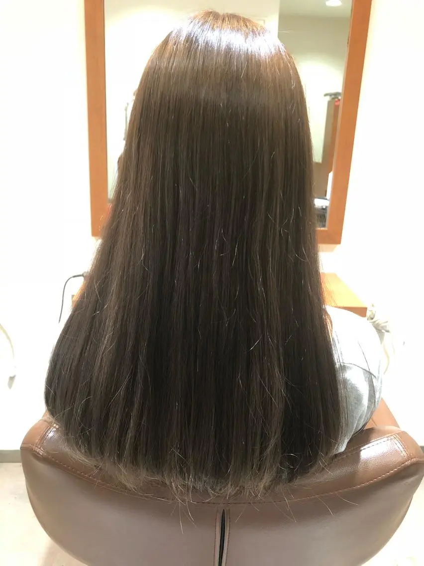 ロング カラー グレージュ カット 縮毛矯正 トリートメント 萩原 凌✄のヘアスタイル