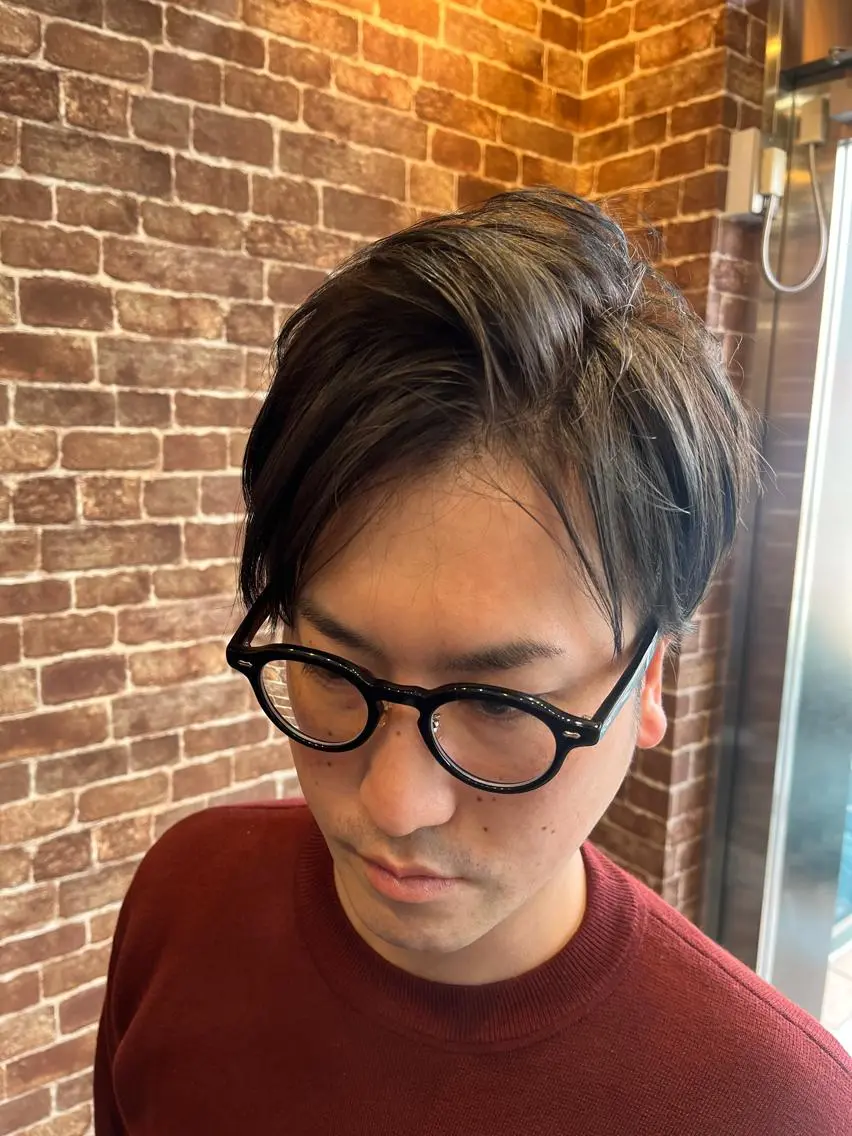 ショート カラー パーマ ヘアアレンジ メンズ キッズ ネイル マツエク・マツパ アイブロウ メンズブリーチ メンズハイライト メンズインナーカラー メンズ韓国風 ブリーチ 久木原 ゆりのヘアスタイル
