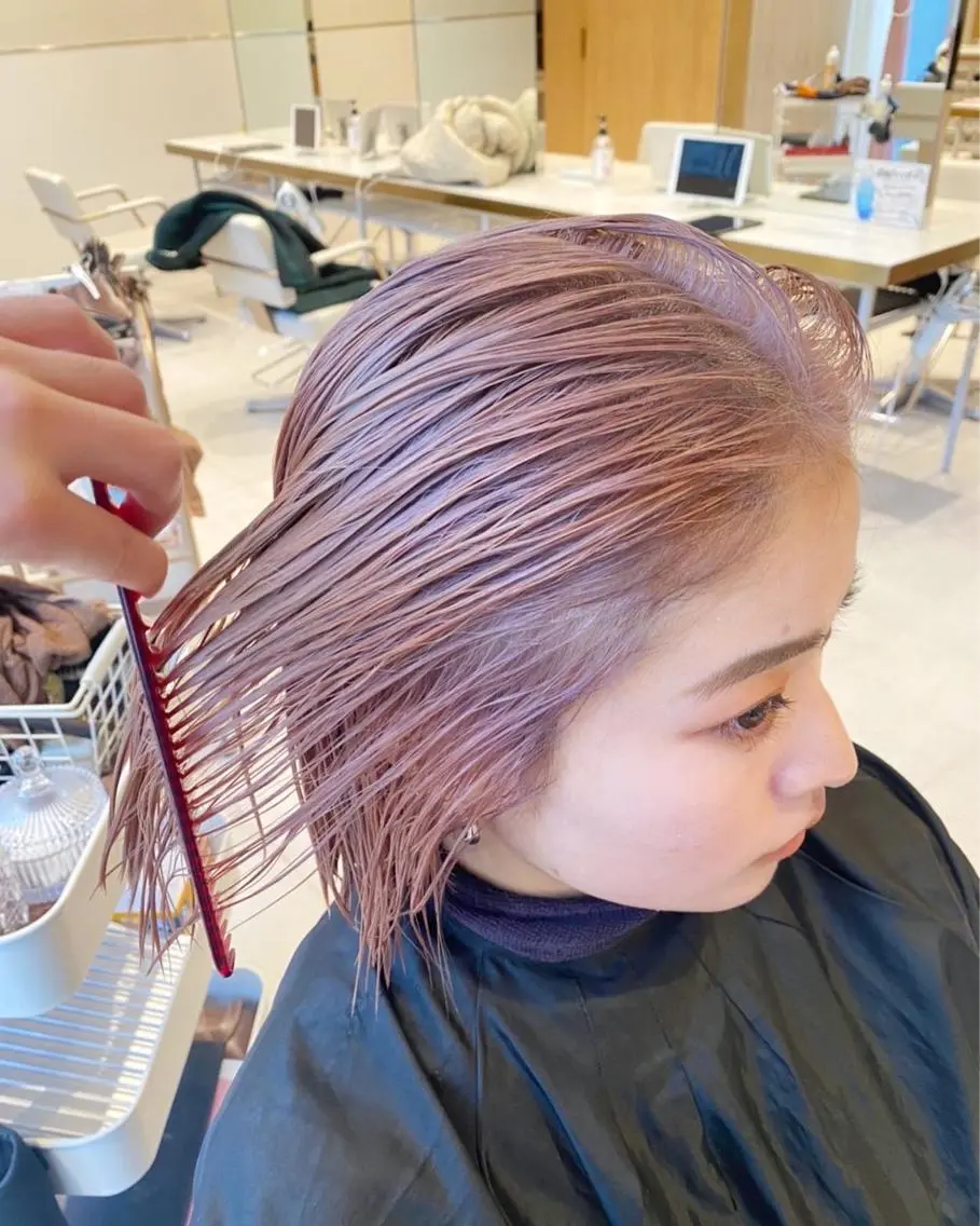 ショート カラー ヘアカラー トリートメント ヘアセット レイヤー専門家 ダブルカラー修のヘアスタイル