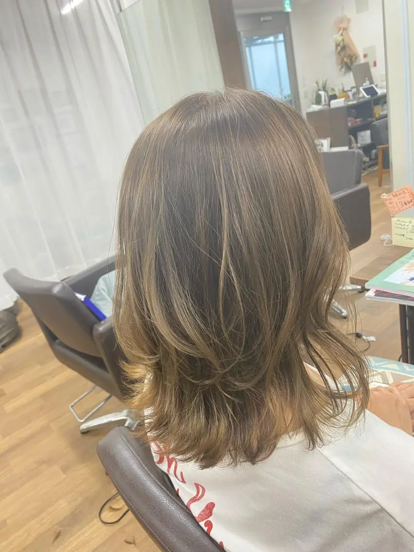 ミディアム カラー 森田 滉平のヘアスタイル