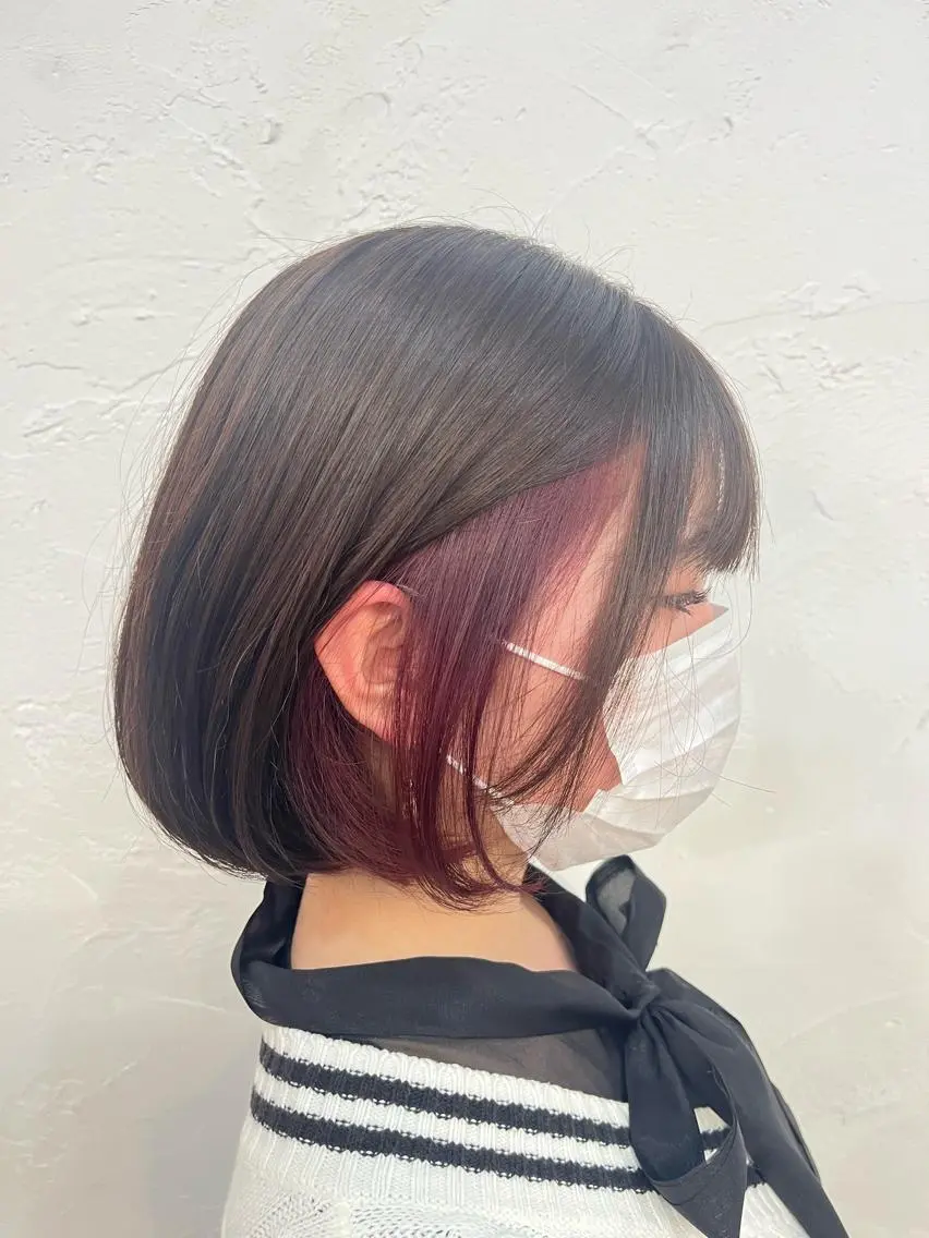ショート カラー ピンクカラー YUZUKI/艶カラ ー/丸みショートのヘアスタイル