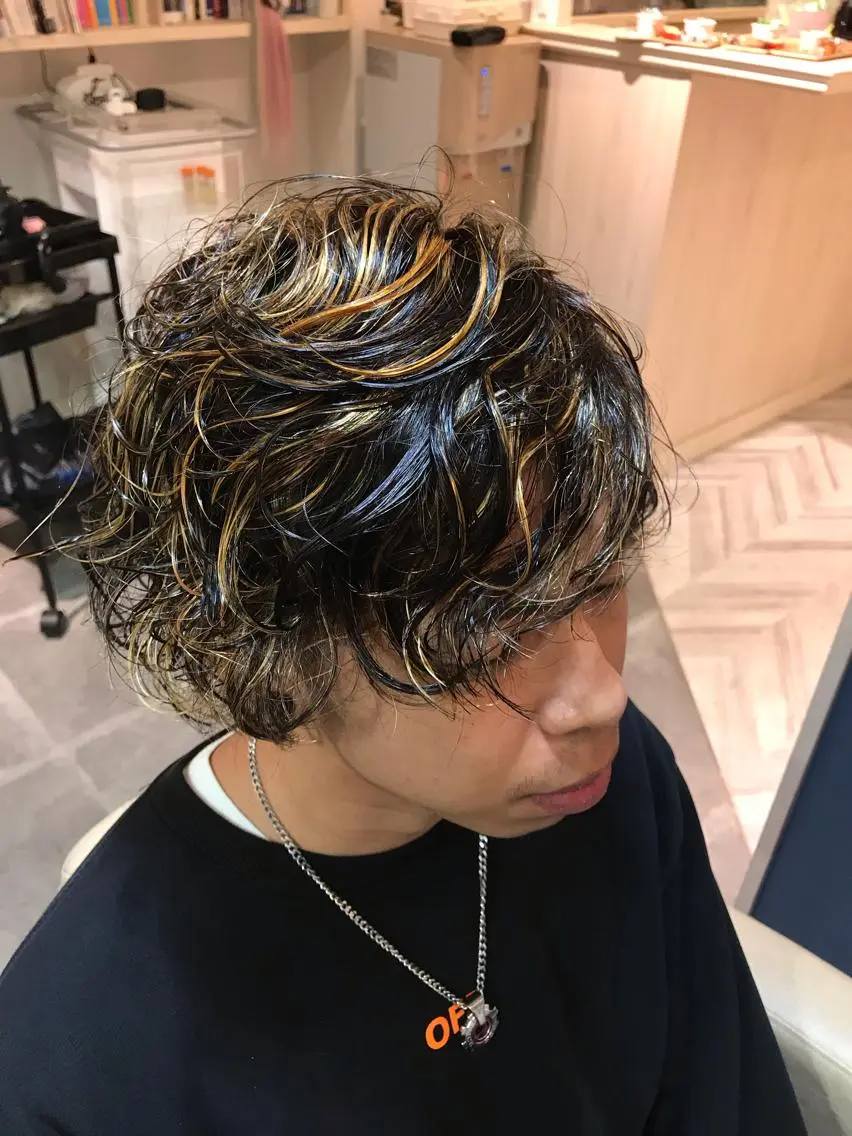 カラー パーマ メンズ 松井 博徳のヘアスタイル