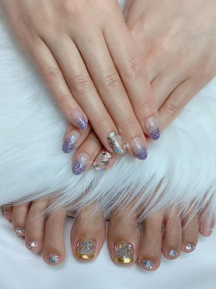 ネイル . MAKI NAILのネイルデザイン