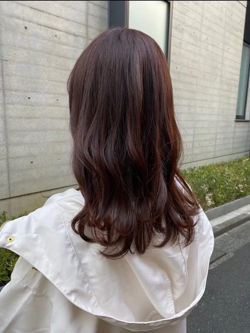 セミロング ヘアカラー トリートメント ✨色持ちの良い艶 カラー✨蟹江真世のヘアスタイル