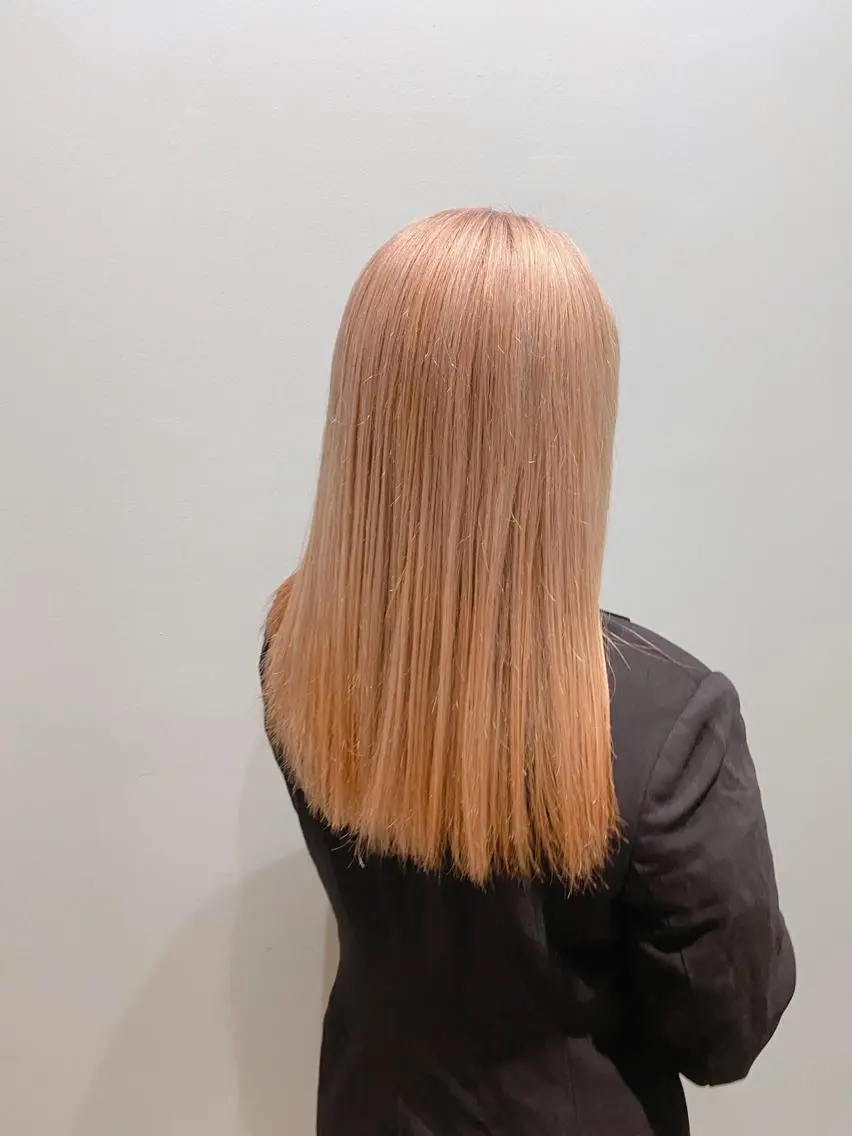 ロング カラー 美髪ストレート 川本雄己のヘアスタイル