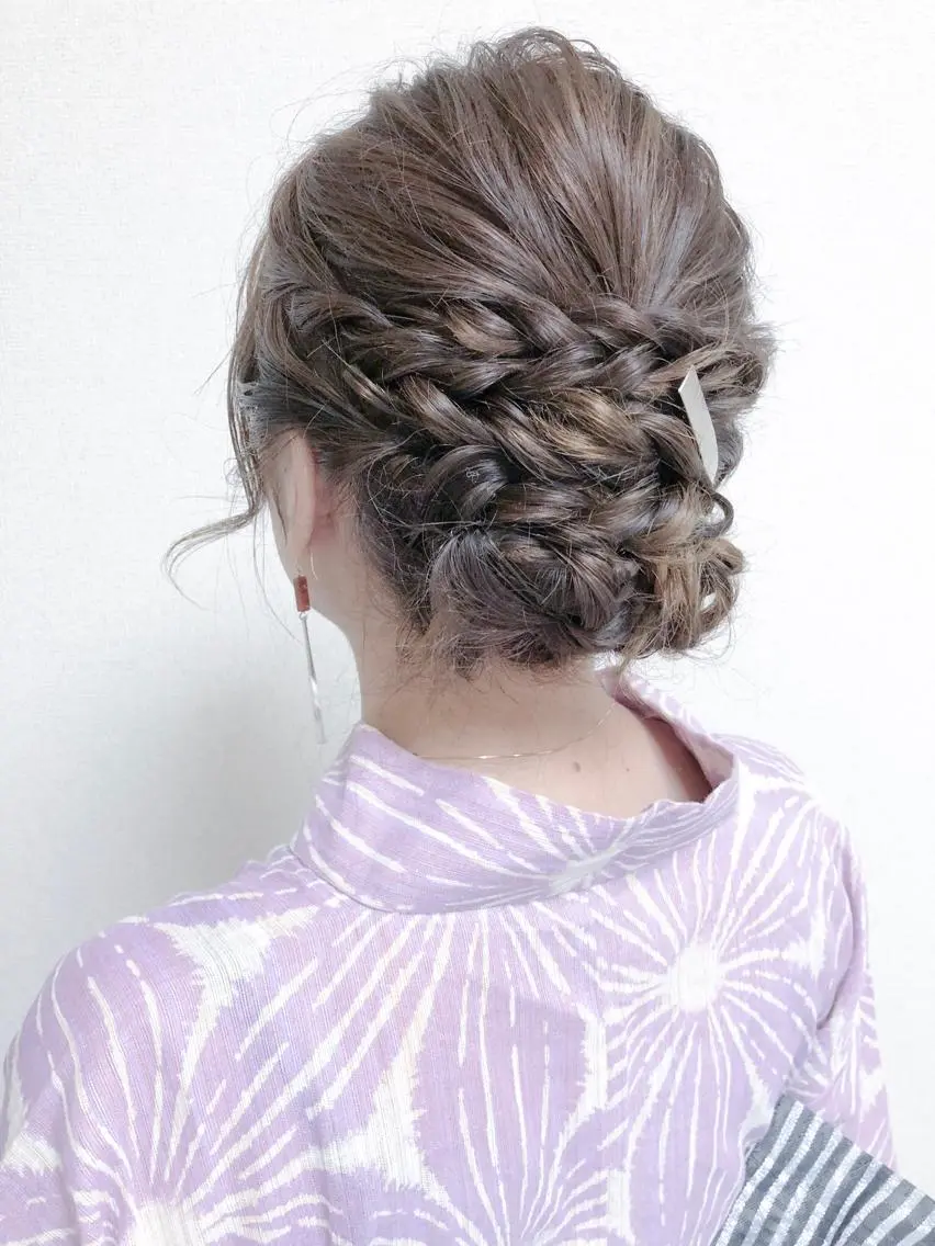 ヘアアレンジ un 溝の口 伊豆本のマツエク・マツパデザイン