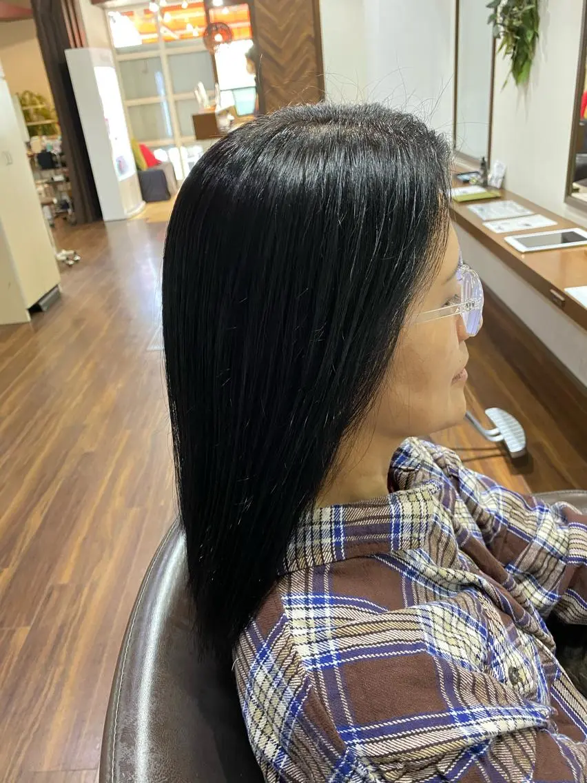 セミロング ☘️お悩み解決☘️ 岡部恒輝のヘアスタイル