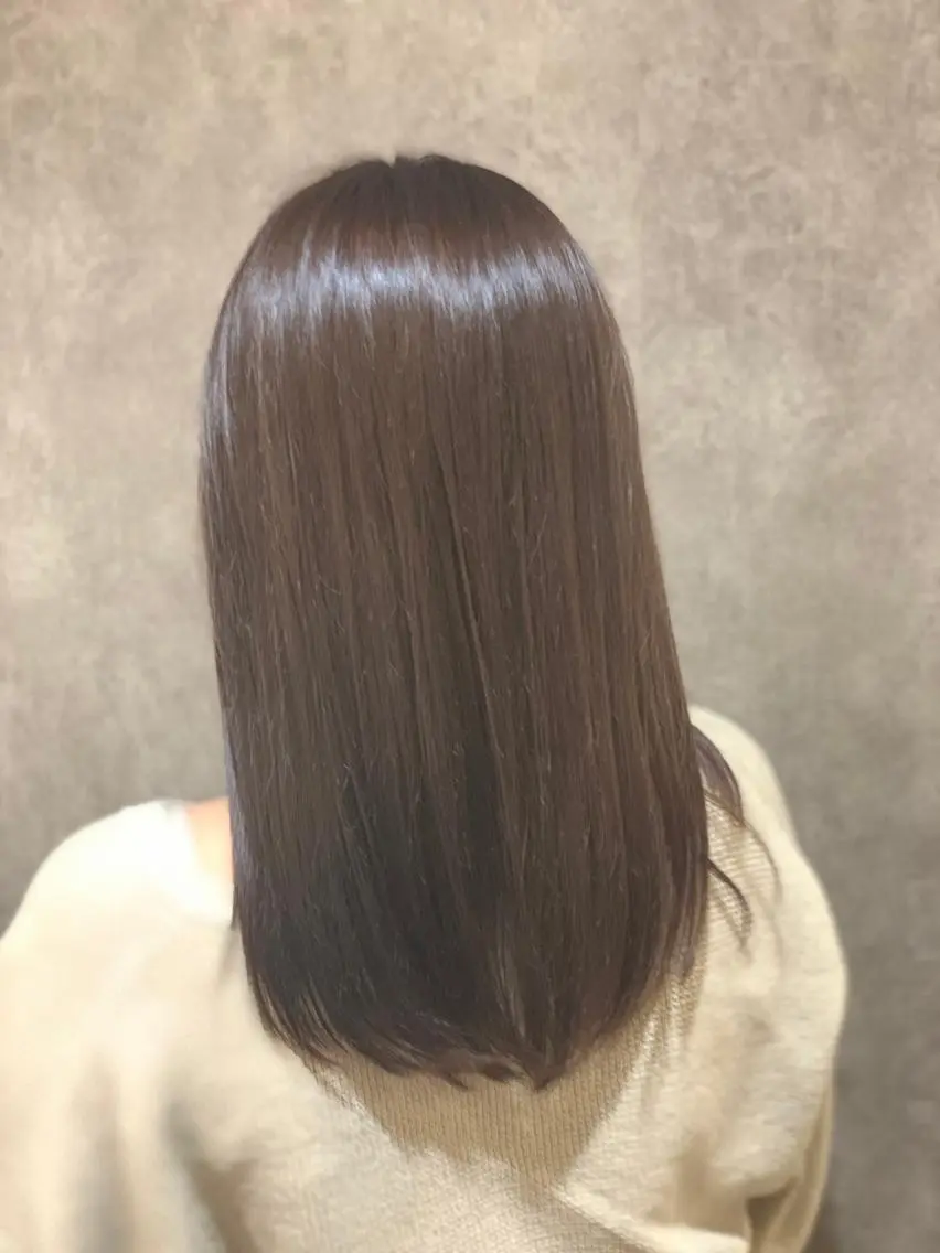 セミロング カット 縮毛矯正 トリートメント ショート／透明感 カラー加治竜汰💡のヘアスタイル