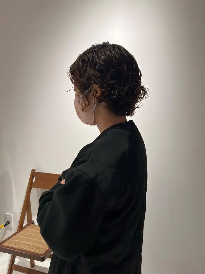 ショート パーマ io濱川 遥のヘアスタイル