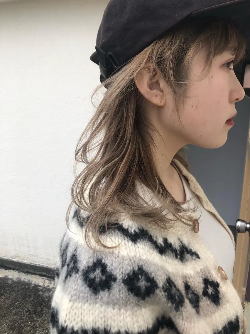 ロング カラー ベージュカラー ブリーチ ケアブリーチ Pia ツボイ ケイタのヘアスタイル