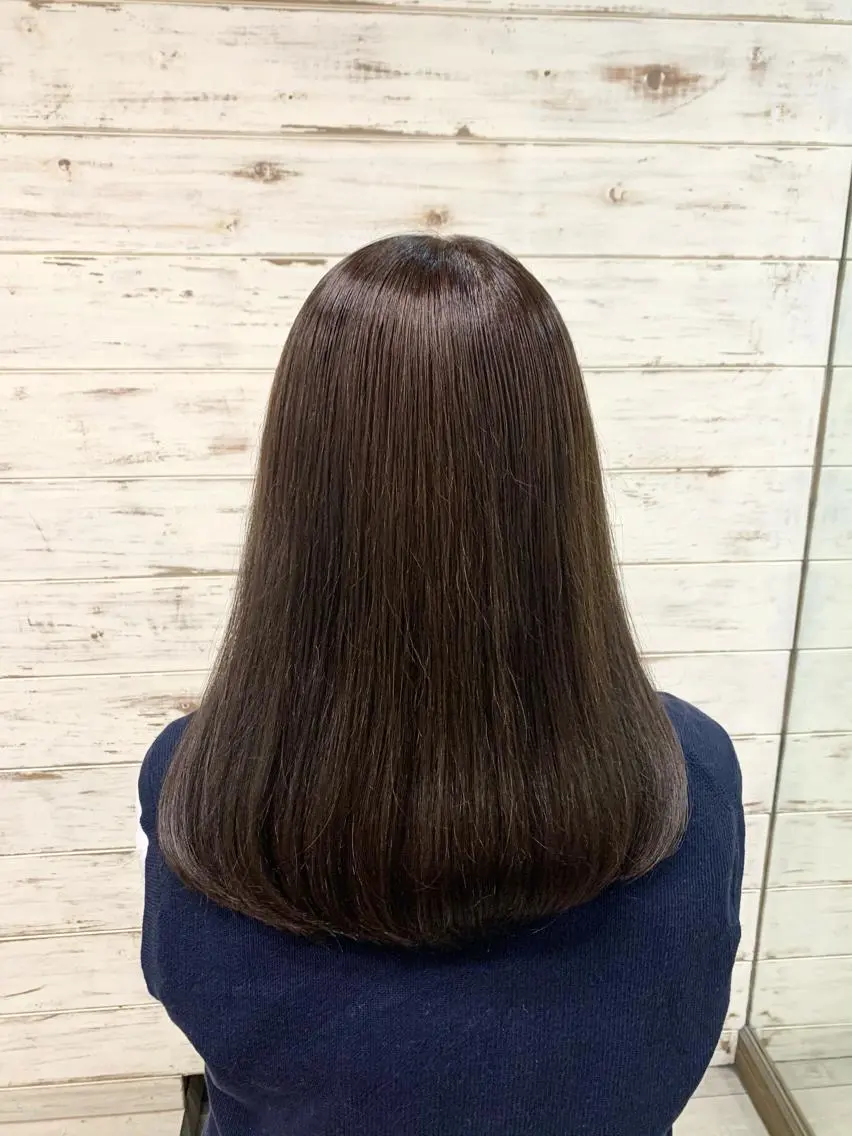 セミロング カラー ヘアアレンジ 🫧ヒシダアキ taboo.i🫧のヘアスタイル
