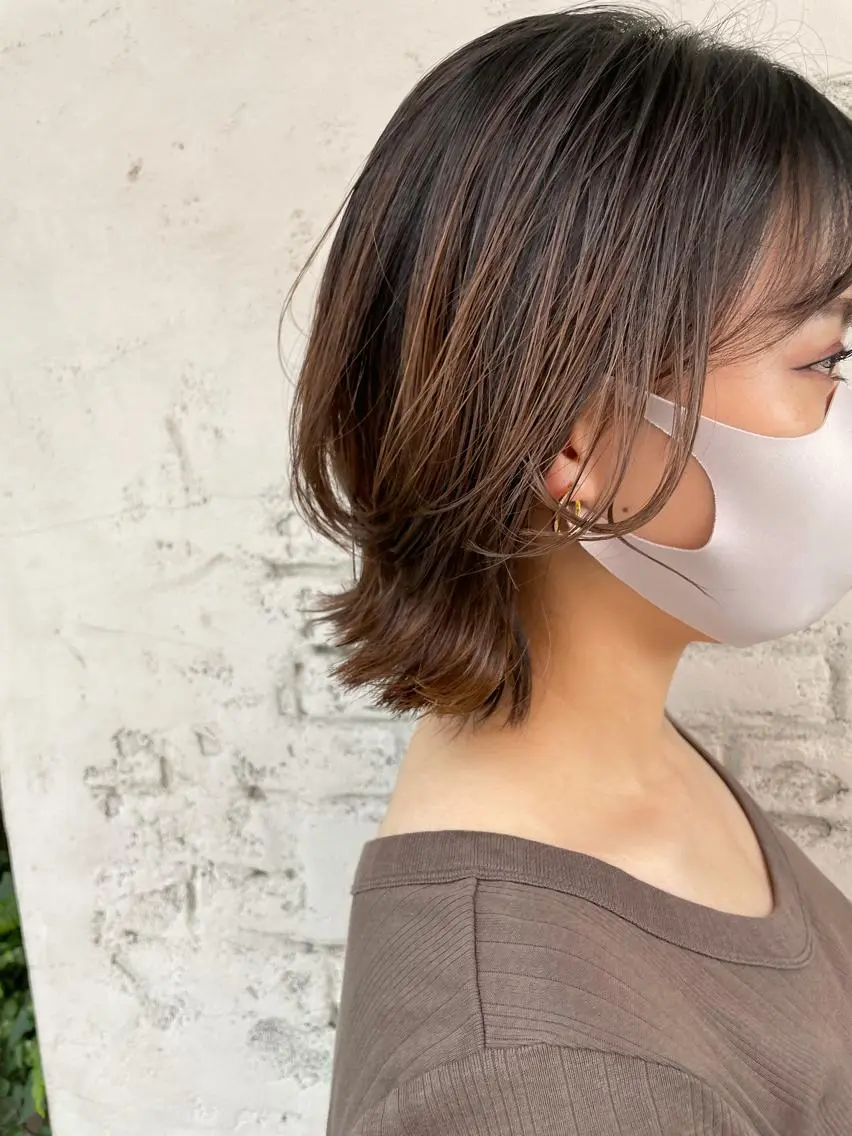 ミディアム レイヤーカット 柳内 崚平のヘアスタイル