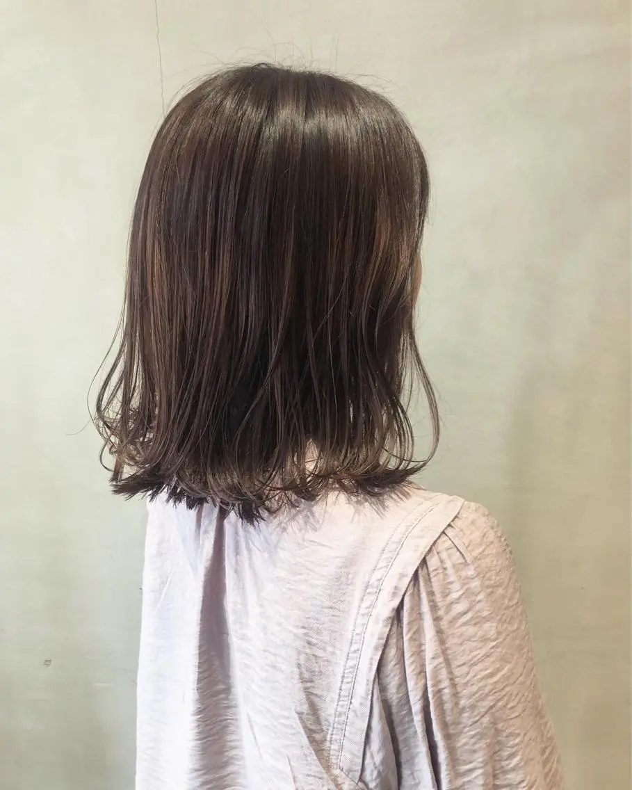ミディアム カラー ヘアアレンジ 切りっぱなしボブ ブラウンカラー ココアブラウン ボブ タッセルカット カット ヘアカラー トリートメント 酸性縮毛矯正🧴韓国 レイヤー/髪質改善のヘアスタイル