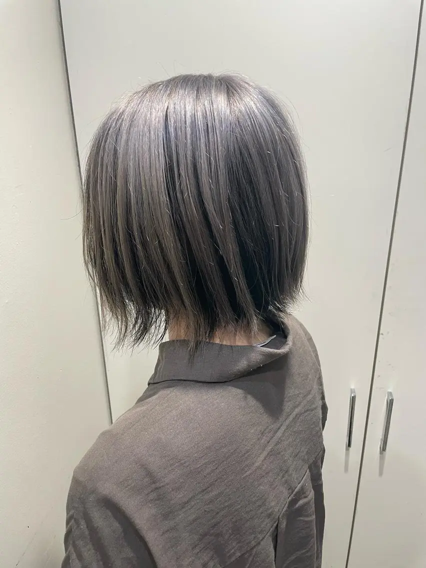 ショート カラー ブリーチ ブロンド ケアブリーチ デザインカラー ハイライトカラー ヘアカラー トリートメント 羽田翔大/ブリーチ/ レイヤー/店長のヘアスタイル