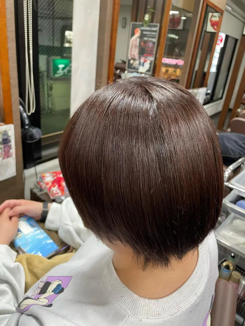 ショート カラー ブラウンカラー ピンクカラー ピンクブラウン Merlyosaka 早川未来のヘアスタイル