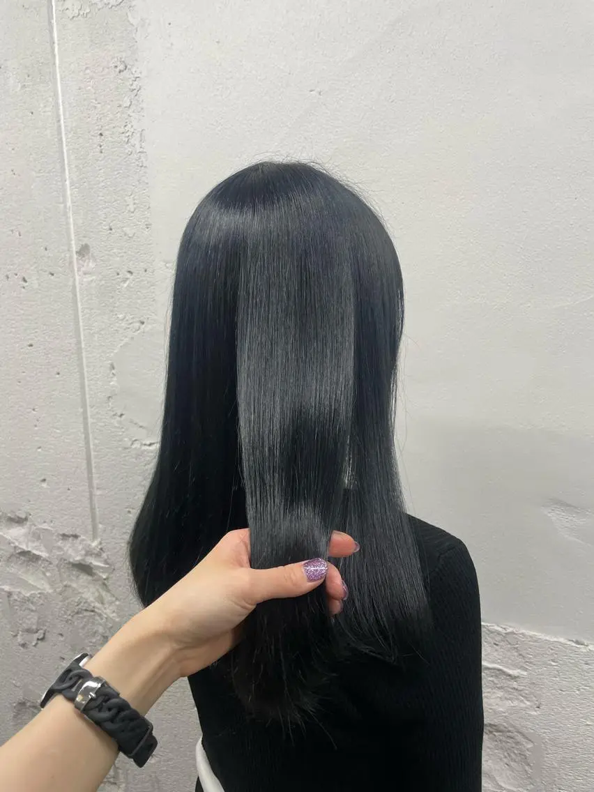 ロング カラー バレイヤージュ ミストバング 黒髪 ブルーカラー ブルーブラック 🧡艶髪/エクステ 🫧🧡YUKI❄️のヘアスタイル